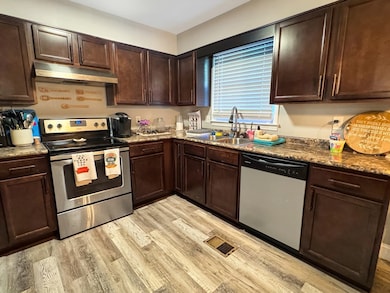 333 Main St, Dover, TN 37058 - photo 6