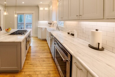 165 Holden St, Worcester, MA 01606 - photo 5