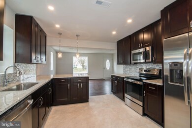 13560 S View Rd, Newburg, MD 20664 - photo 4