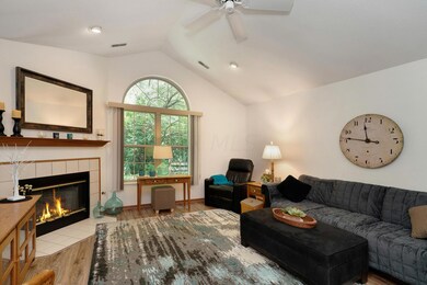 211 Cameron Ridge-16