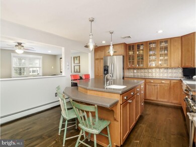 169 Fletcher Dr, Morrisville, PA 19067 - photo 6