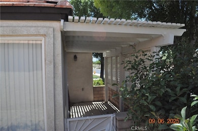 11584 Oak St, Apple Valley, CA 92308 - photo 3