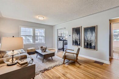 3823 Perry Ave N - Web Quality - 005 - 07 Living Room.jpg