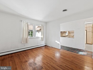 4998 Beaverbrook Rd, Columbia, MD 21044 - photo 4