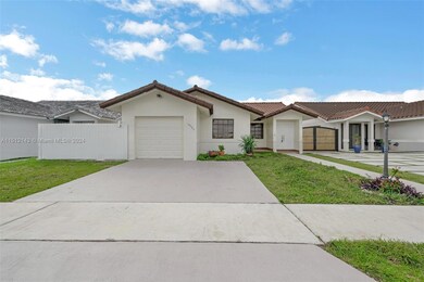 14984 SW 58th St, Miami, FL 33193 - photo 3