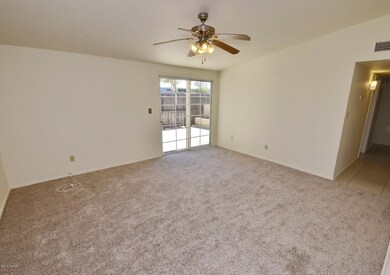 New paint & carpet!