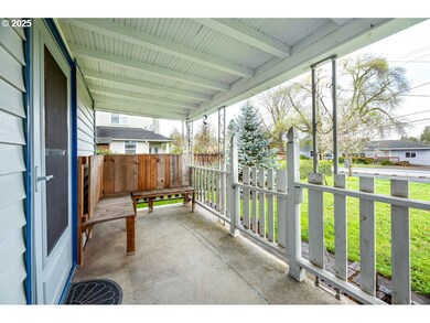 420 Howard Ave, Eugene, OR 97404 - photo 3