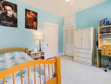 471 Washington St unit 4, Brookline, MA 02446 - photo 5