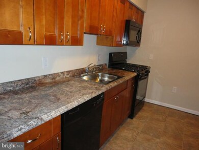 5201 Newton St unit 102, Bladensburg, MD 20710 - photo 5