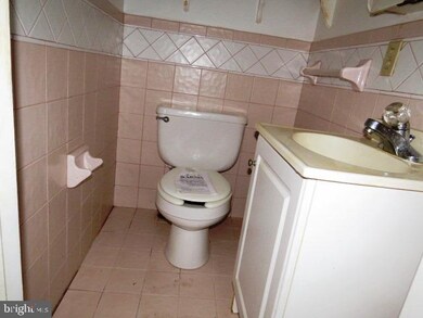 127 Rockland Ave, Bala Cynwyd, PA 19004 - photo 2