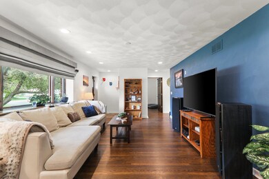 5525 S Baxter Ln, Janesville, WI 53546 - photo 7