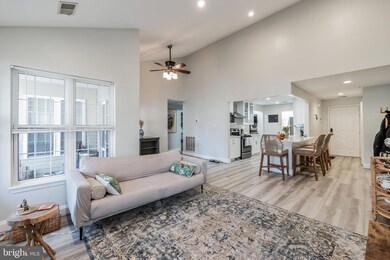 5834 Wyndham Cir unit 303F, Columbia, MD 21044 - photo 3