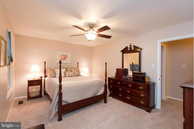 9830 Sylvan Turn, Newburg, MD 20664 - photo 5