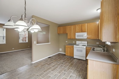 unlisted-address, Aurora, IL 60503 - photo 7