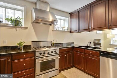 2125 S St NW unit 4, Washington, DC 20008 - photo 5