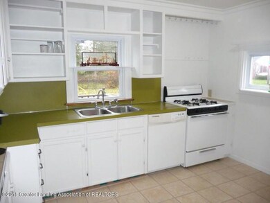 230 Rita Ave, Lansing, MI 48910 - photo 5