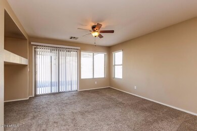 003-Living_Room-2378086-small