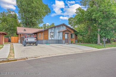 763 Tucker St, Craig, CO 81625 - photo 4