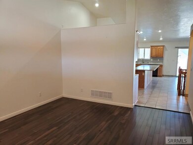 3907 Clearfield Ln, Idaho Falls, ID 83406 - photo 3