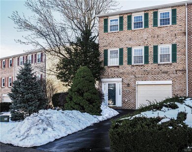 1033 Barnside Rd, Allentown, PA 18103 - photo 2