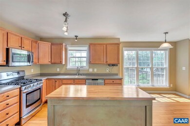 238 Southridge Dr, Ruckersville, VA 22968 - photo 7