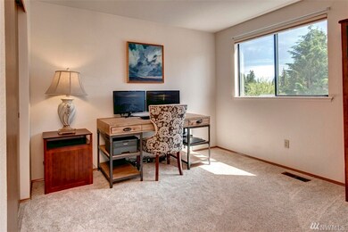 unlisted-address, Kirkland, WA 98034 - photo 7
