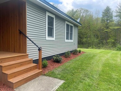 2338 Green St, Vergennes, VT 05491 - photo 5