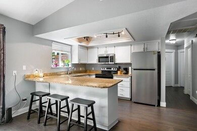 7.Kitchen
