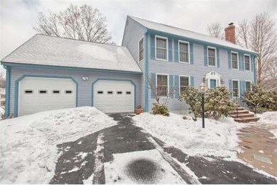 834 Salem Rd, Dracut, MA 01826 - photo 2