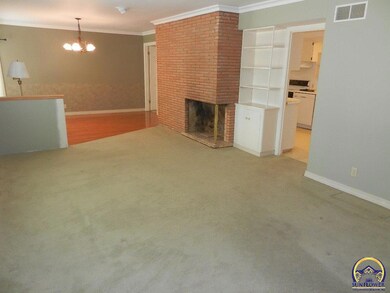 3650 SW Holly Ln, Topeka, KS 66604 - photo 2
