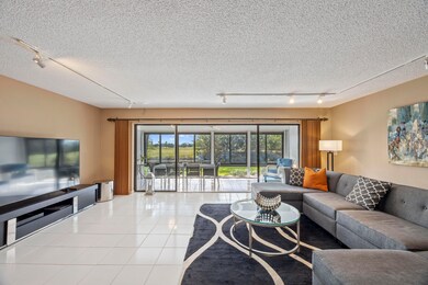 6388 Aspen Glen Cir, Boynton Beach, FL 33437 - photo 2