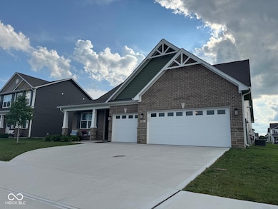 645 Kilmore Dr, Pendleton, IN 46064 - photo 2