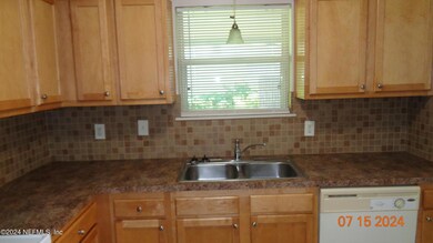 2509 Una Dr, Jacksonville, FL 32216 - photo 5