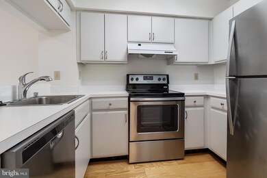 The Richmond Condominiums unit 210, Washington, DC 20036 - photo 3