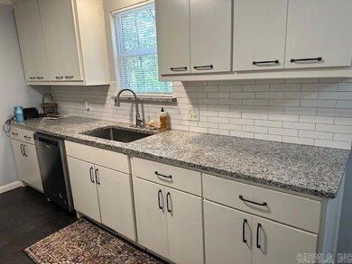 5809 N Locust St, North Little Rock, AR 72116 - photo 7