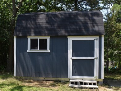 93 Pine River Dr, North Kingstown, RI 02852 - photo 4