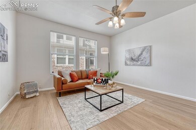 Plenty of space for large screen & big furniture