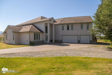 3-Exterior_DMD_0900