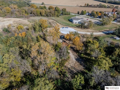 1077 N 28th Ave, Blair, NE 68008 - photo 3