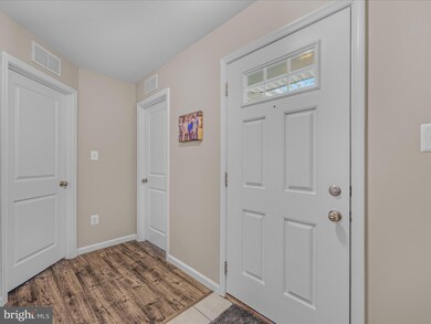 203 Singleton Way, Martinsburg, WV 25403 - photo 5