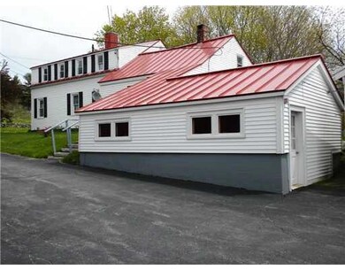 208 Mechanic St, Camden, ME 04843 - photo 3