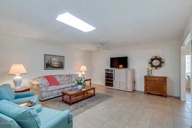 10402 W Ocotillo Dr unit N, Sun City, AZ 85373 - photo 7