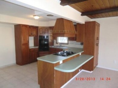 9015 Cottage Grove Place, Highland, IN 46322 - photo 4