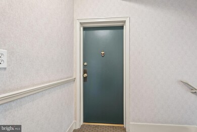 4903 30th St S unit B2, Arlington, VA 22206 - photo 5