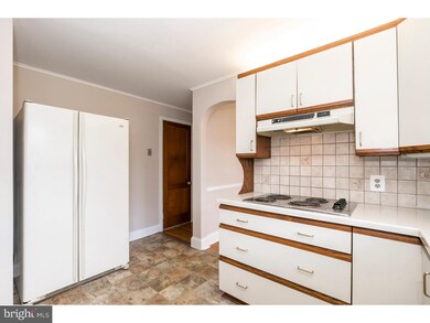 1225 Olive St, Coatesville, PA 19320 - photo 7