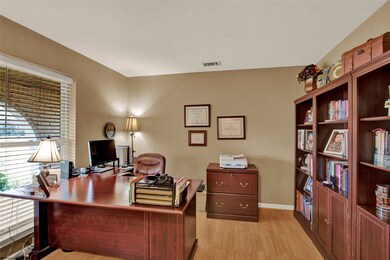 525 Rymal Rd, Alvin, TX 77511 - photo 7