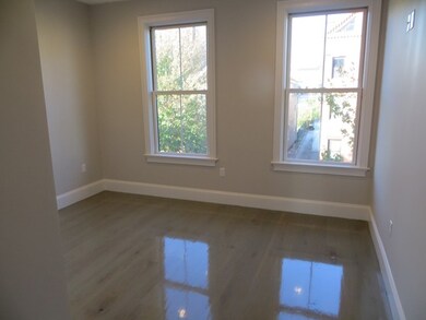 579 E 8th St unit 3, Boston, MA 02127 - photo 3