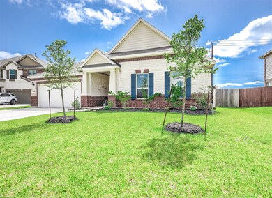 3703 Eastbury Ln, Pearland, TX 77584 - photo 3