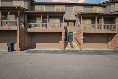01-2817-Barclay-Way-Ann-Arbor-MI-48105-W