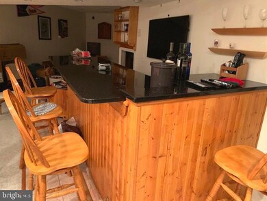 8038 Ashville Ct, Severn, MD 21144 - photo 4